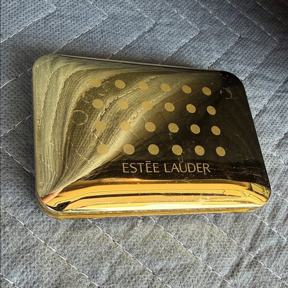 Estee Lauder Pure Color Eyeshadow! 9 colors, compact case perfect for travel!